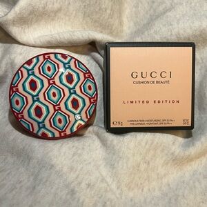 Gucci Limited Edition Cushion De Beauté Foundation shade 3